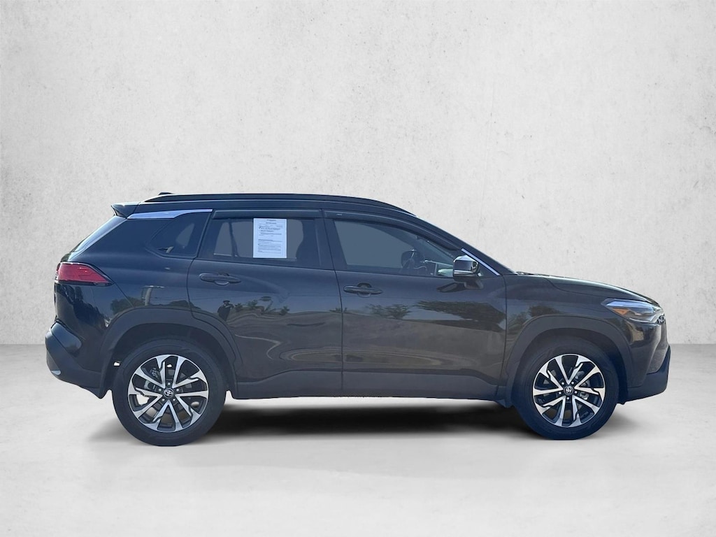 Certified 2025 Toyota Corolla Cross XLE SUV