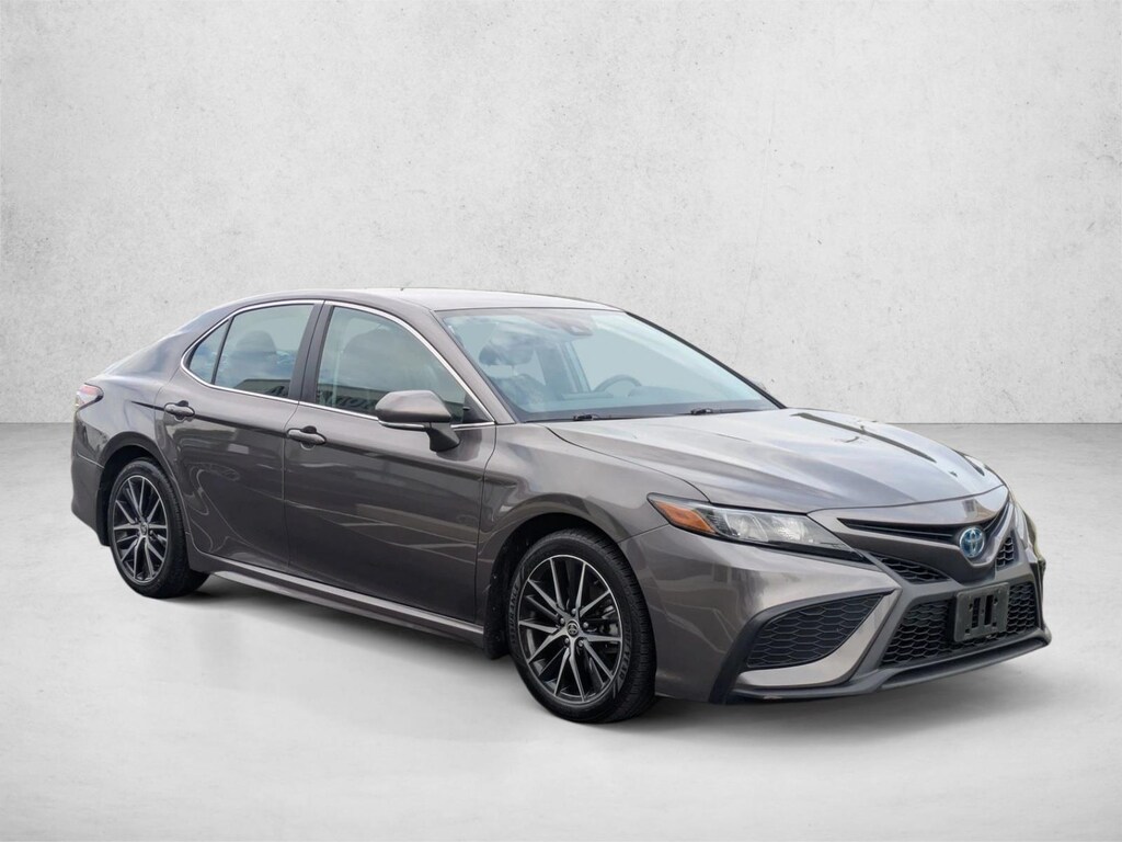 Used 2024 Toyota Camry Hybrid SE Sedan