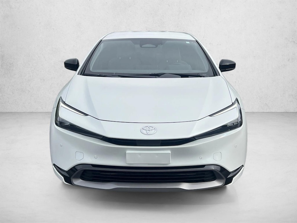 Used 2023 Toyota Prius XLE Hatchback