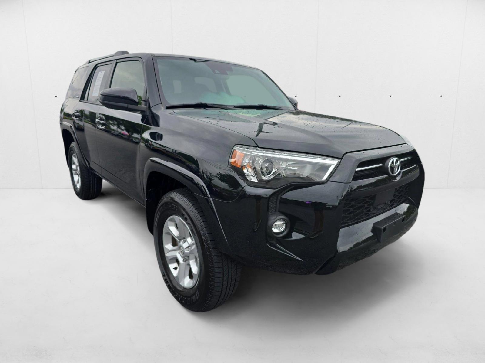 2024 Toyota 4Runner SR5 photo 3