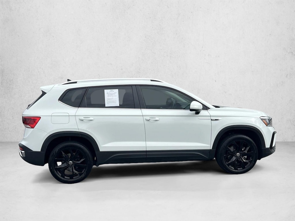 Used 2024 Volkswagen Taos 1.5T SE SUV