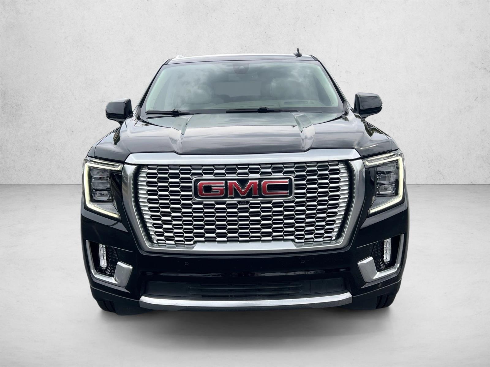 2022 Gmc Yukon XL Denali photo 2