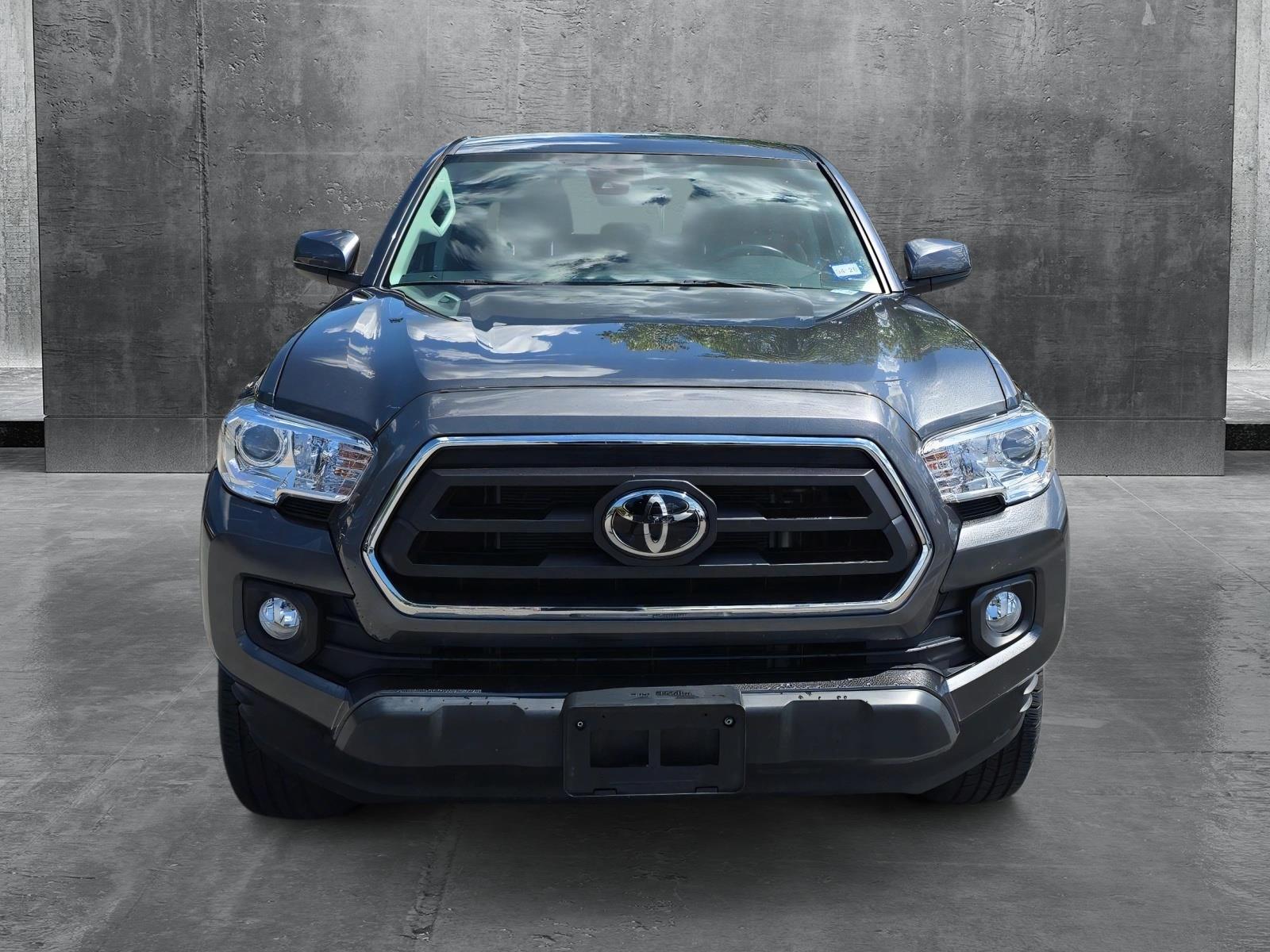 2023 Toyota Tacoma SR5 V6 photo 2
