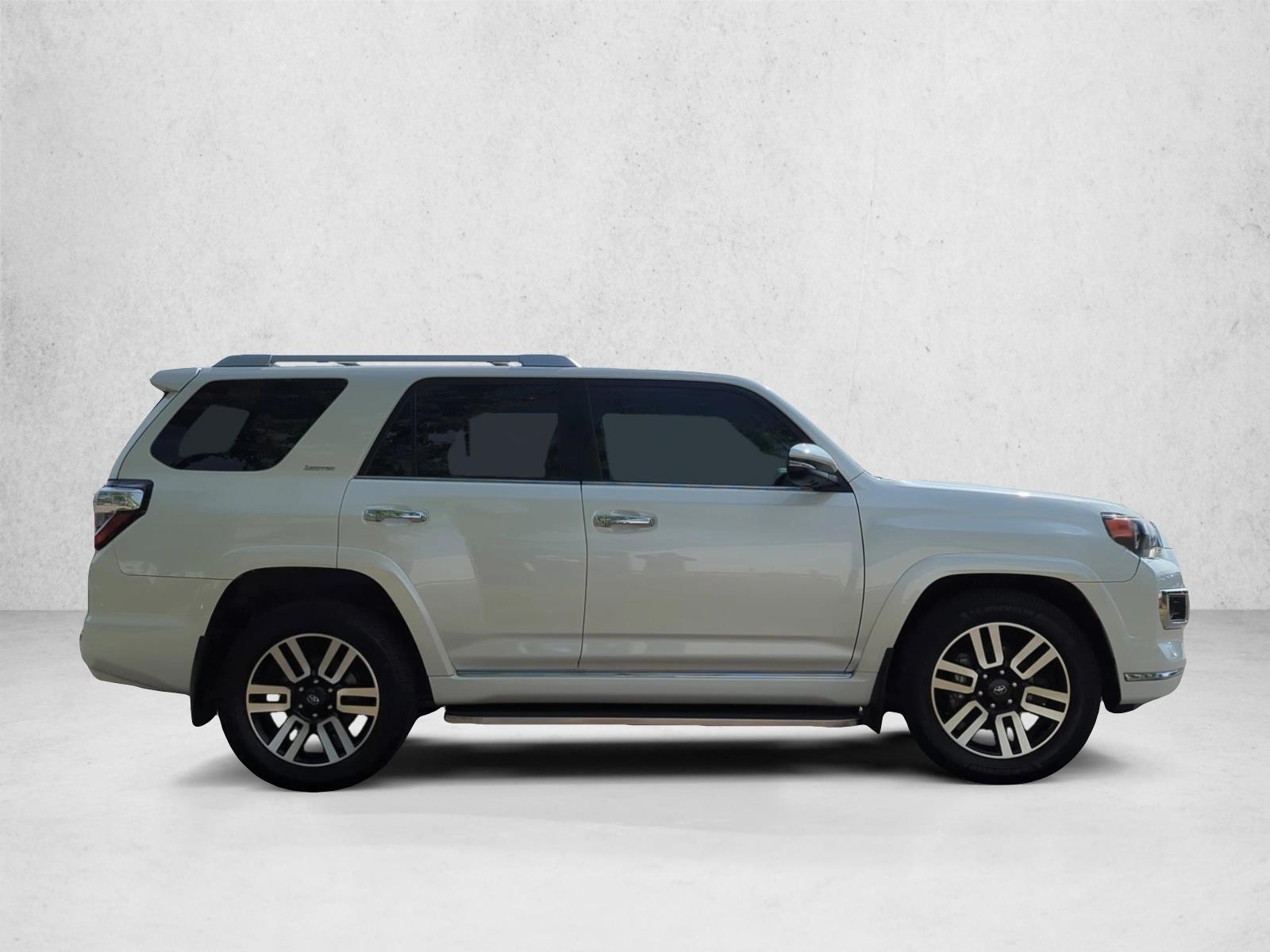 2022 Toyota 4Runner Limited photo 4