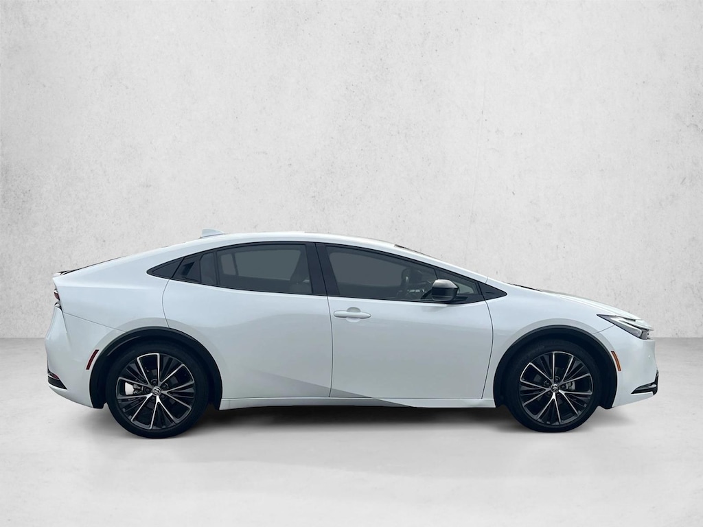 Used 2023 Toyota Prius XLE Hatchback