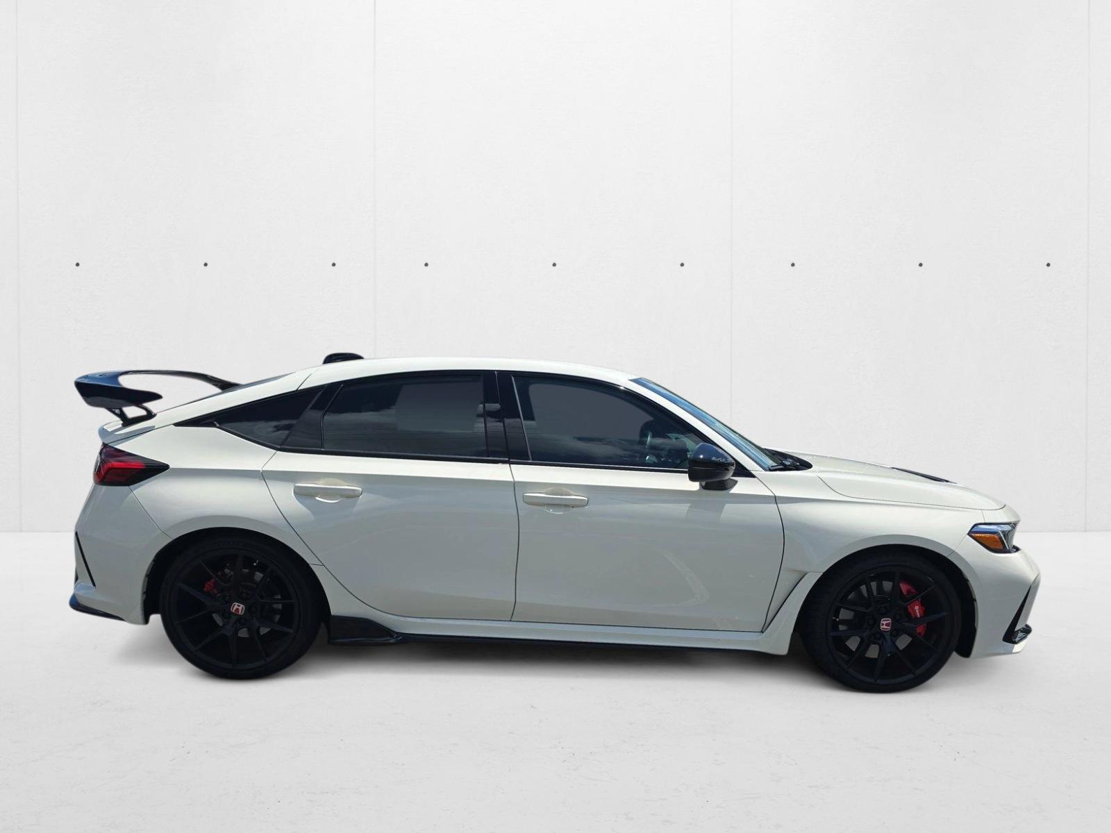 2023 Honda Civic Type R photo 4