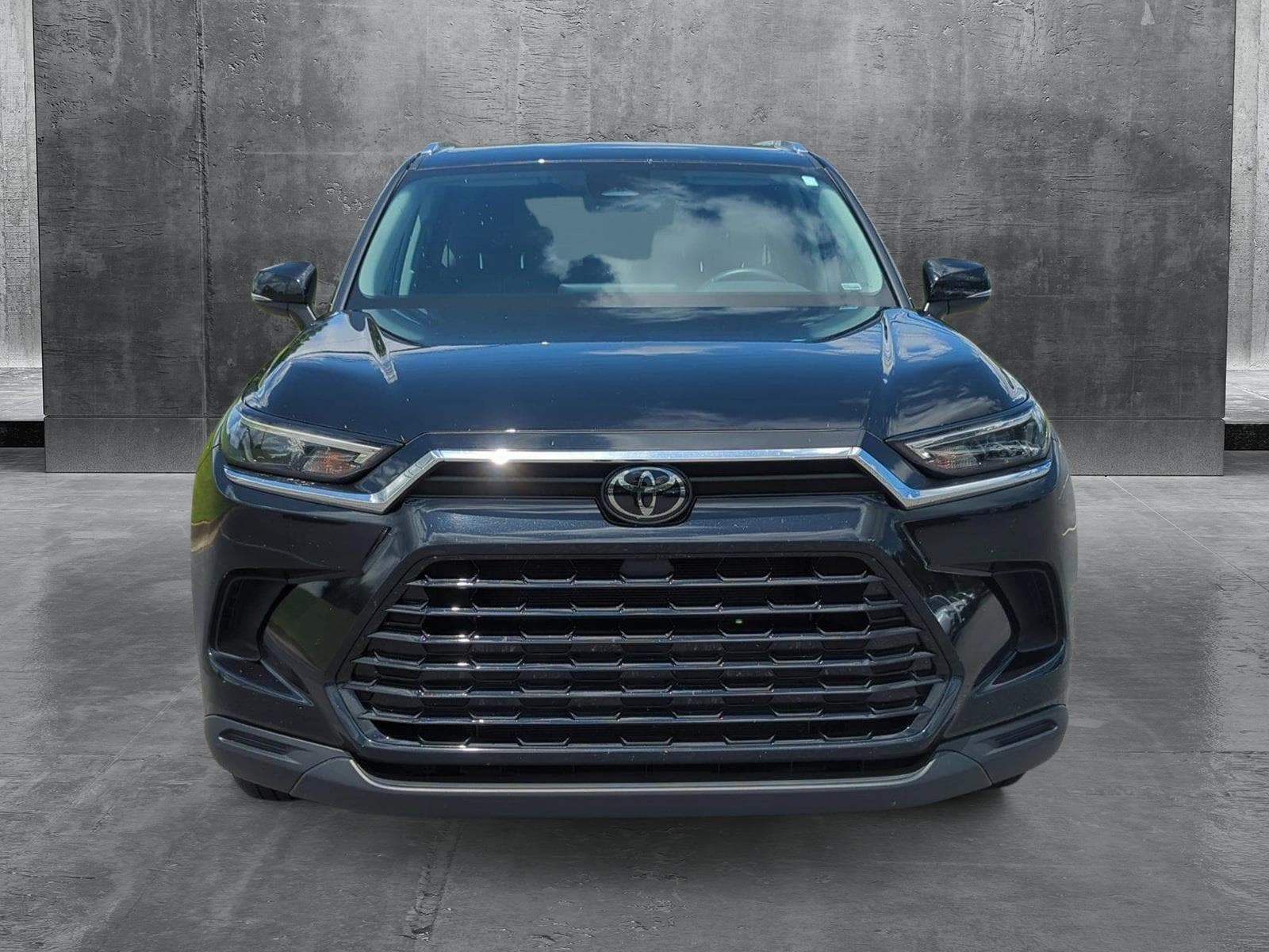 Certified 2024 Toyota Grand Highlander XLE with VIN 5TDAAAA58RS013347 for sale in Buford, GA