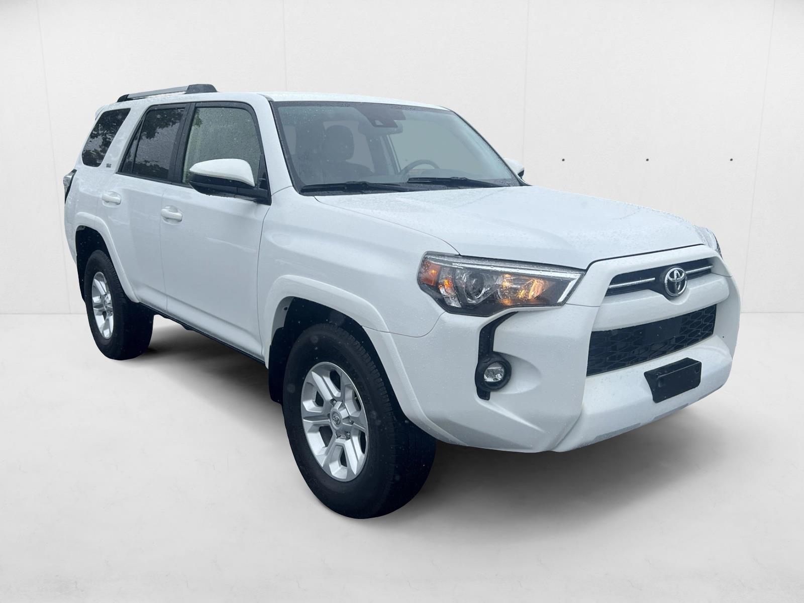 2024 Toyota 4Runner SR5 photo 3