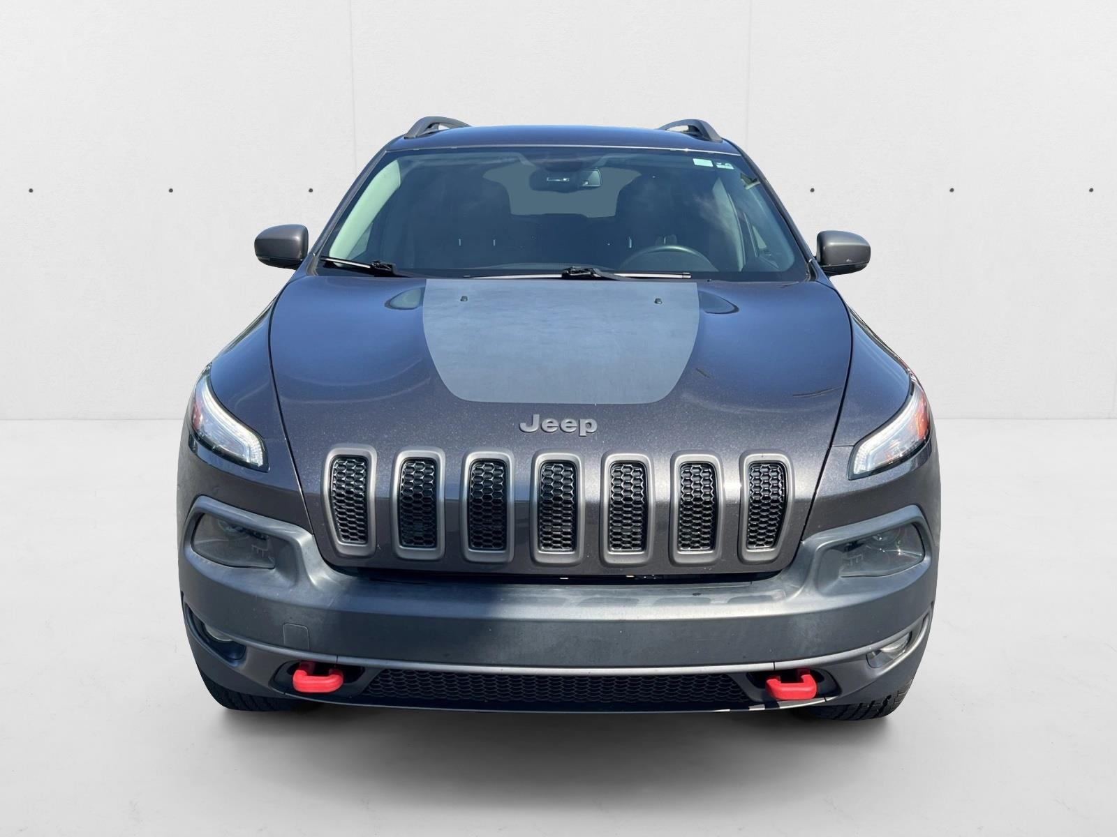 2018 Jeep Cherokee Trailhawk photo 2