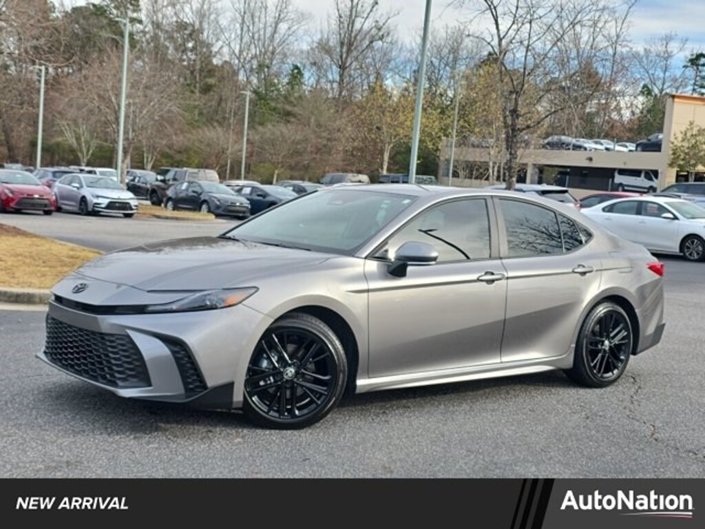 Certified 2025 Toyota Camry SE Sedan