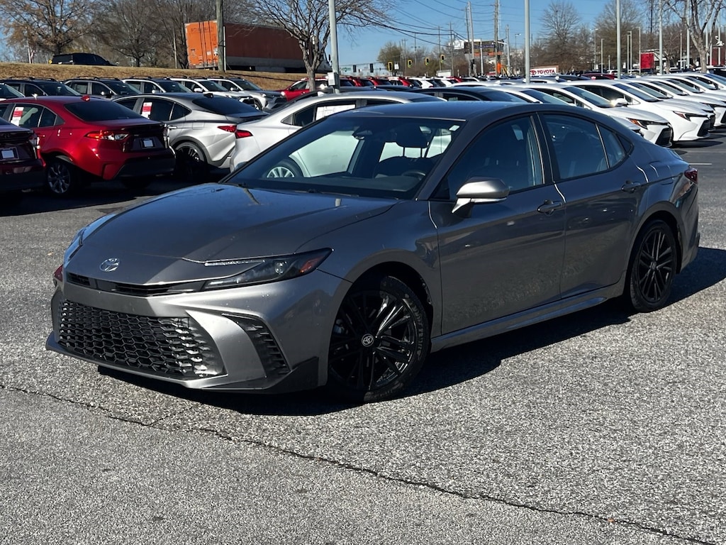 Certified 2025 Toyota Camry SE Sedan