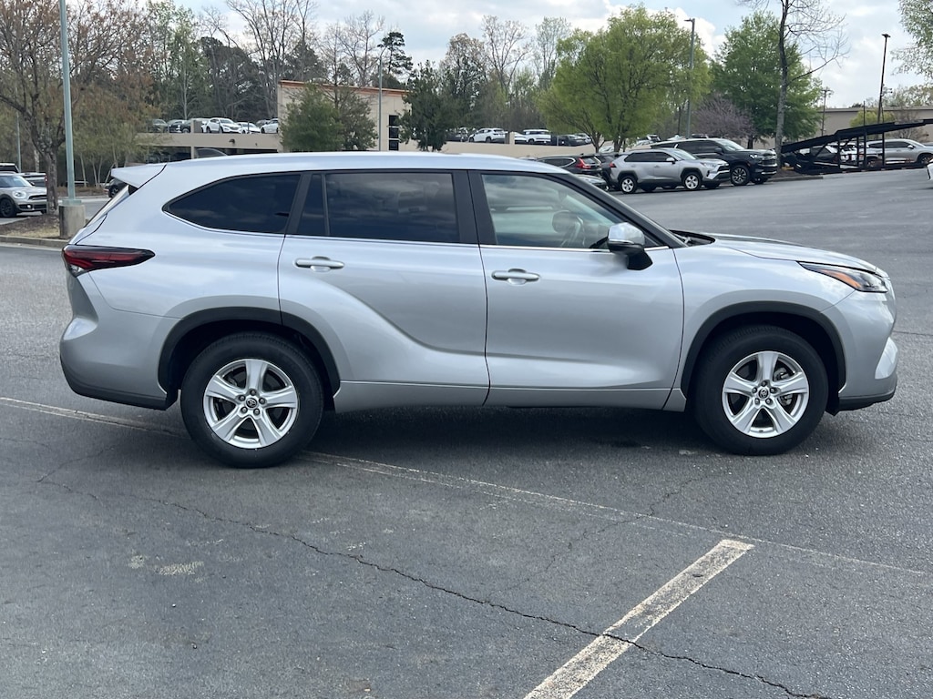 Certified 2025 Toyota Highlander LE SUV