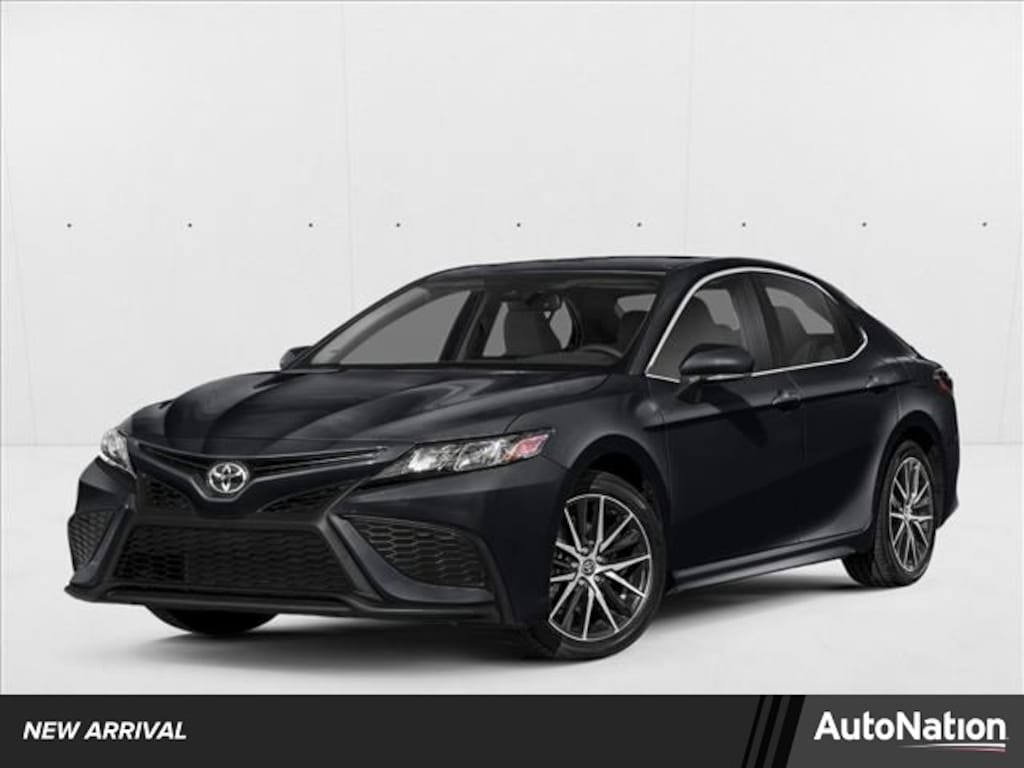 Used 2024 Toyota Camry SE Sedan