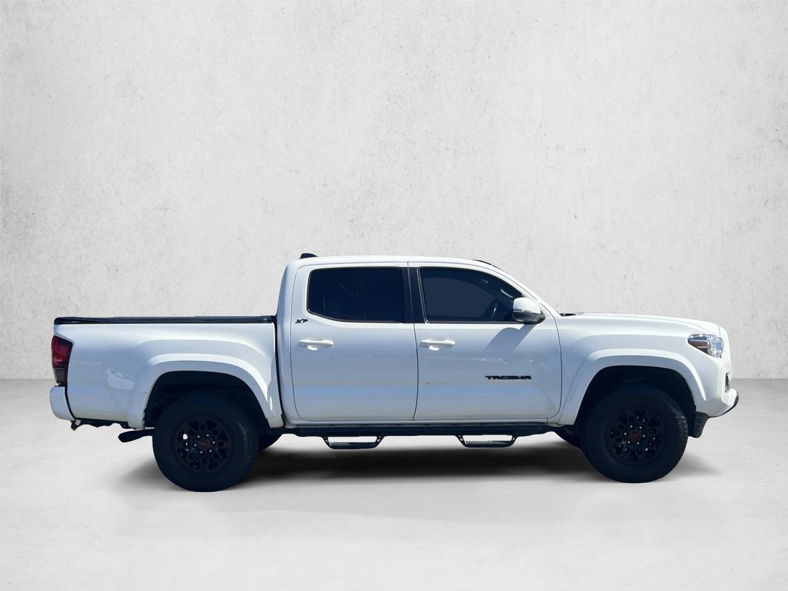 2022 Toyota Tacoma SR5 V6 photo 4