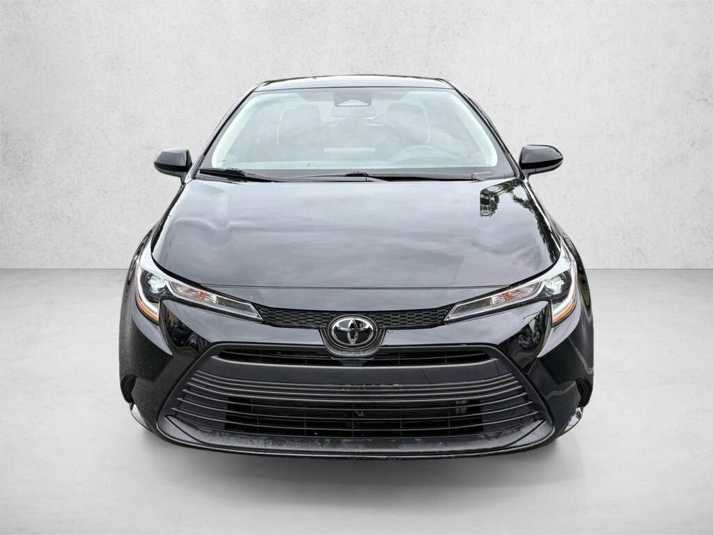 Used 2025 Toyota Corolla LE Sedan