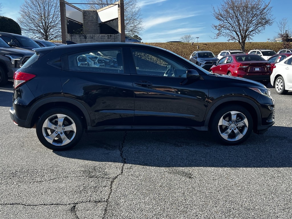 Used 2019 Honda HR-V LX AWD SUV
