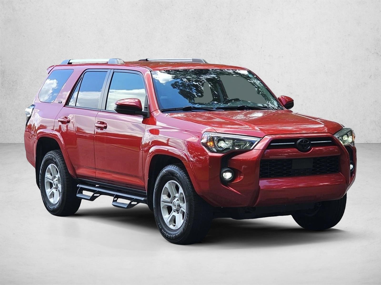 2022 Toyota 4Runner SR5 photo 3