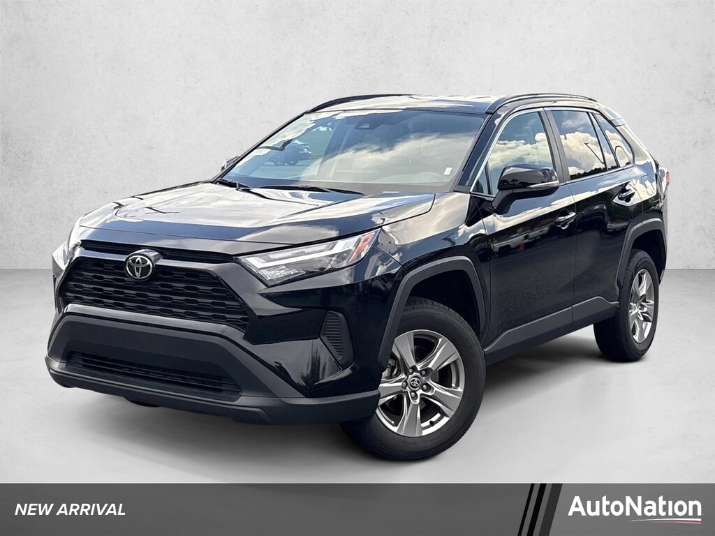 Used 2025 Toyota RAV4 XLE SUV