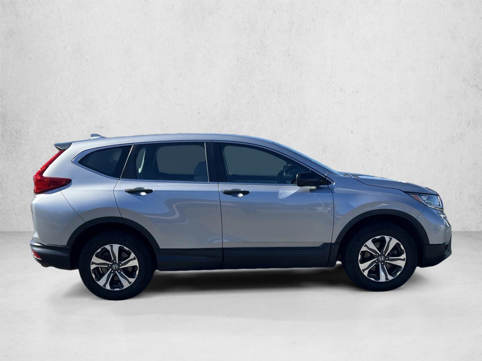 2019 Honda CR-V LX photo 4