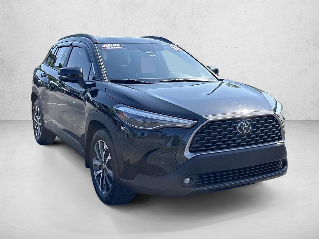 Certified 2025 Toyota Corolla Cross XLE SUV