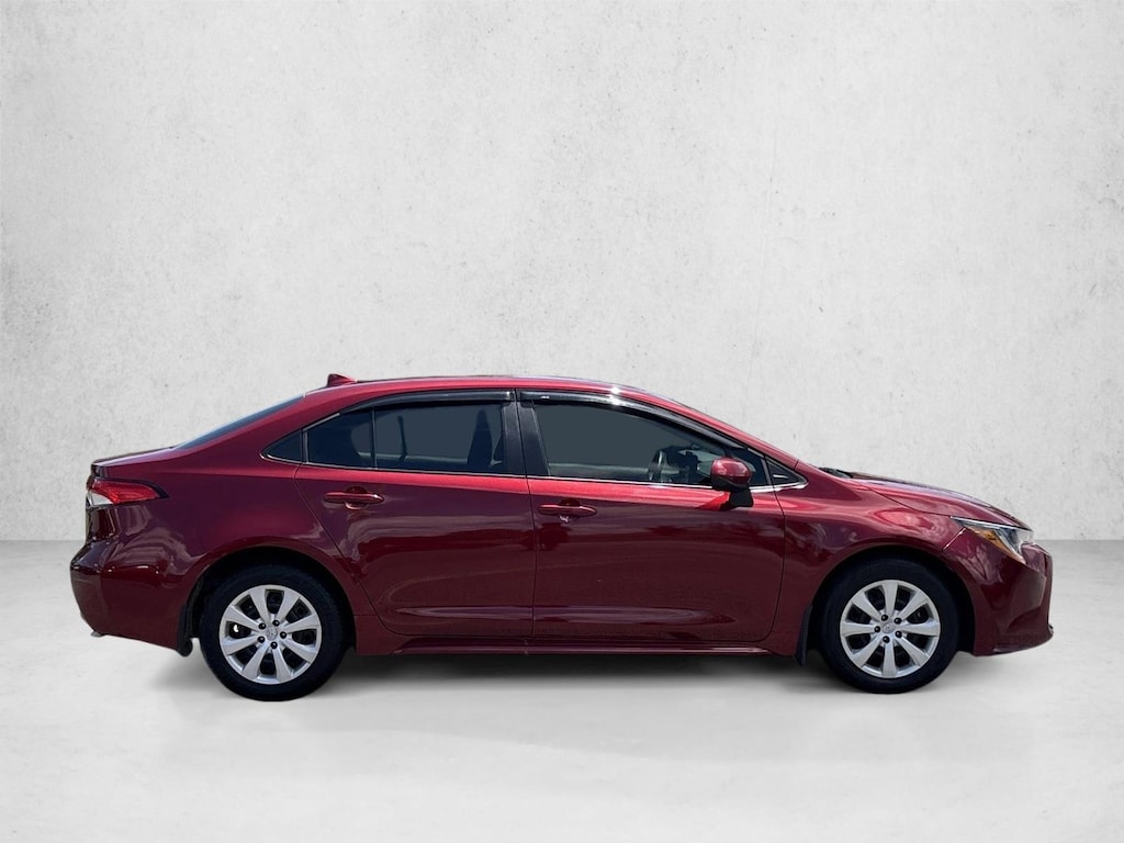 Used 2025 Toyota Corolla LE Sedan