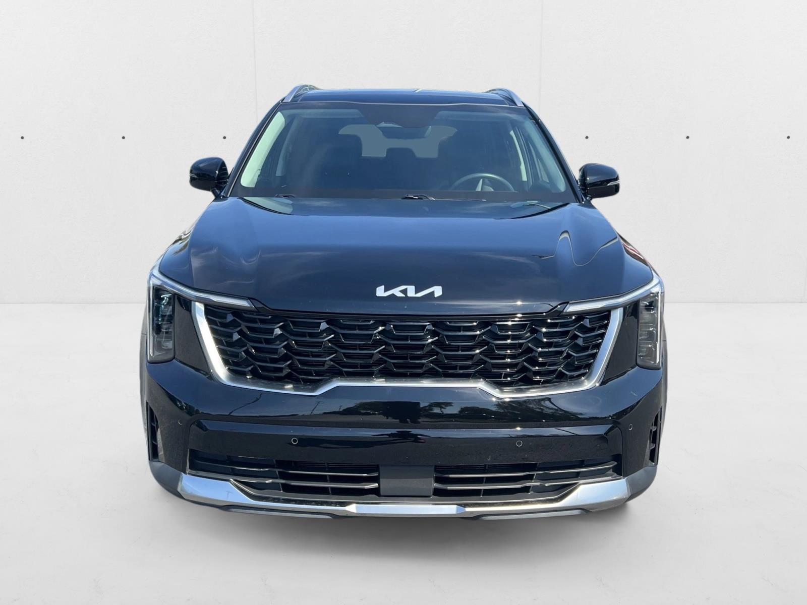 2025 Kia Sorento S photo 2