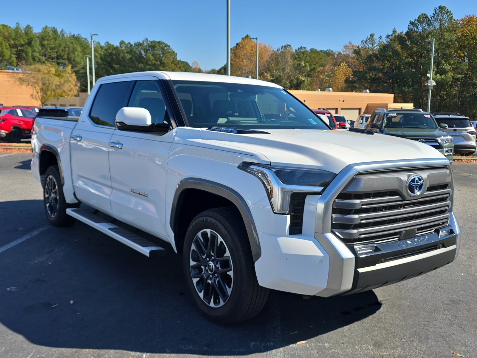 2024 Toyota Tundra Limited CrewMax photo 3