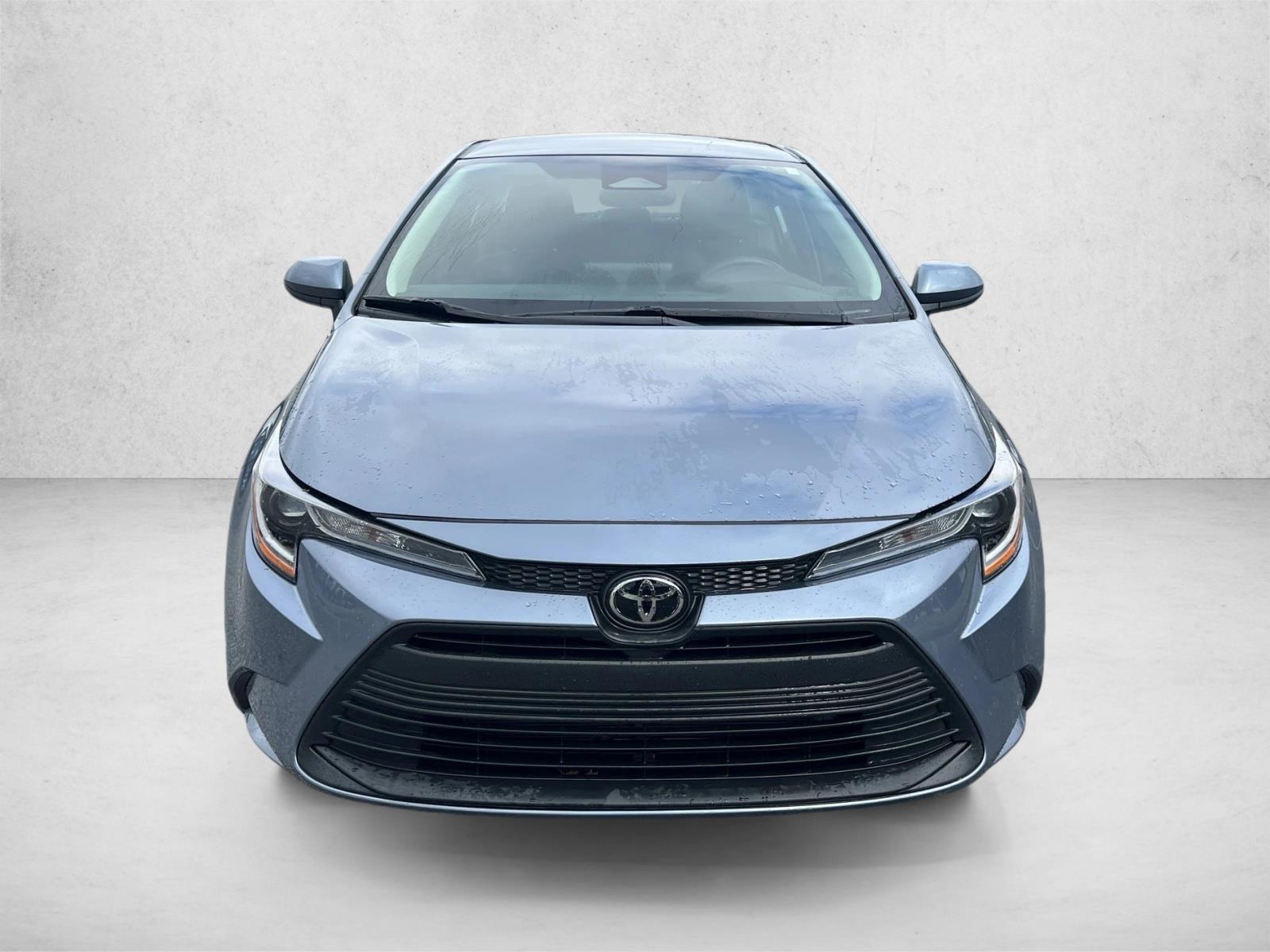 2024 Toyota Corolla LE photo 2