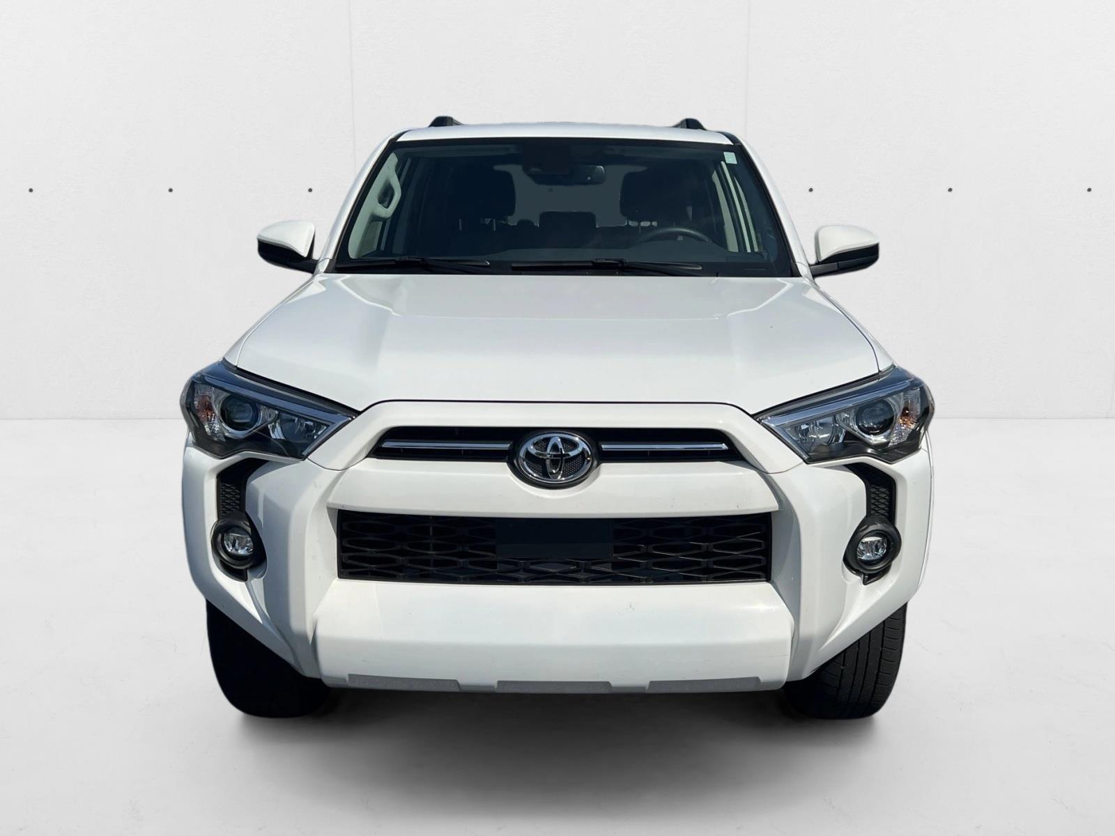 2023 Toyota 4Runner SR5 photo 2