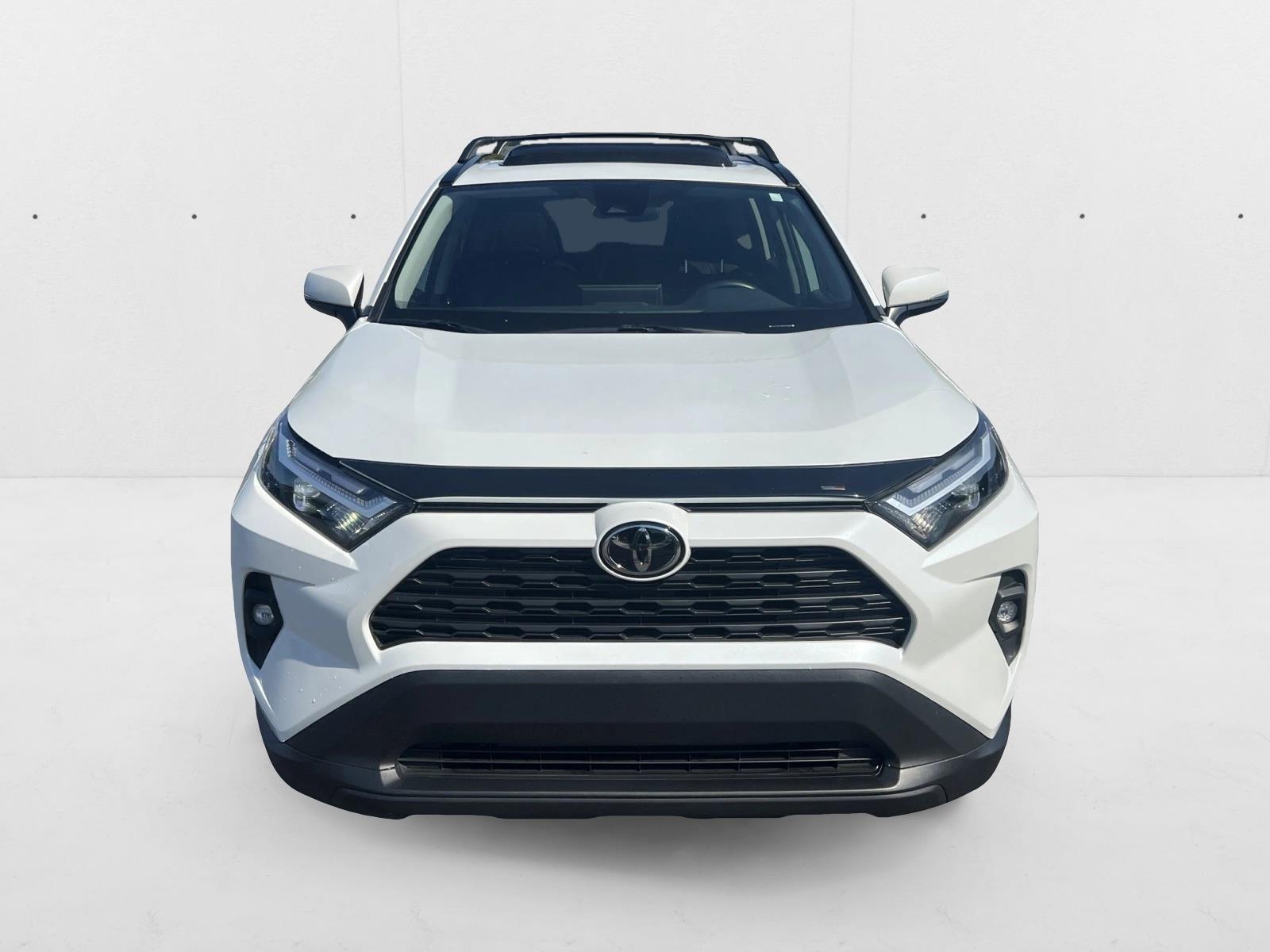 2024 Toyota RAV4 XLE Premium photo 2