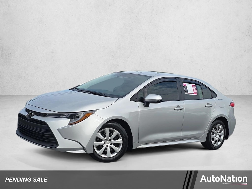 Used 2025 Toyota Corolla LE Sedan