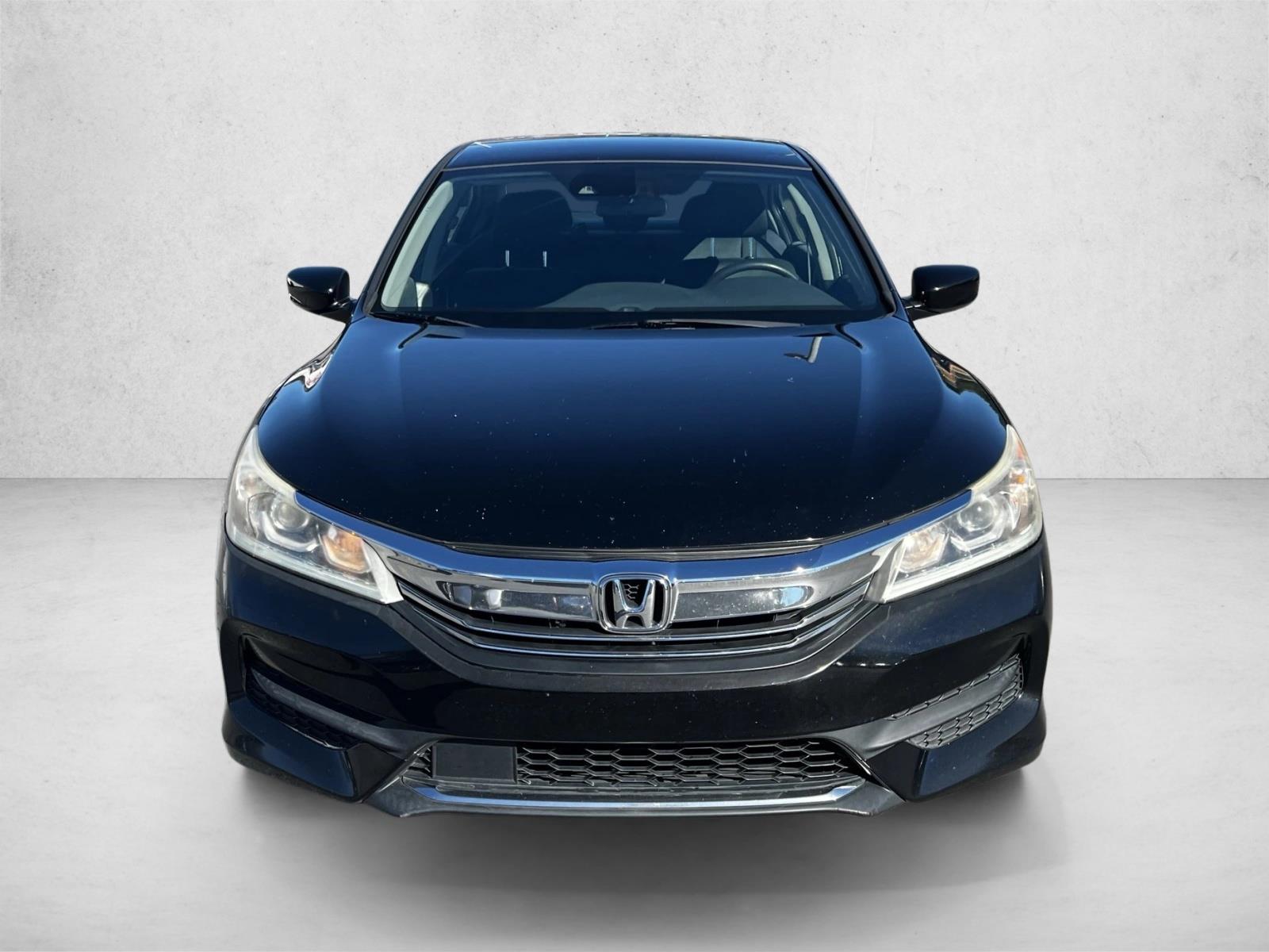 2017 Honda Accord LX photo 2