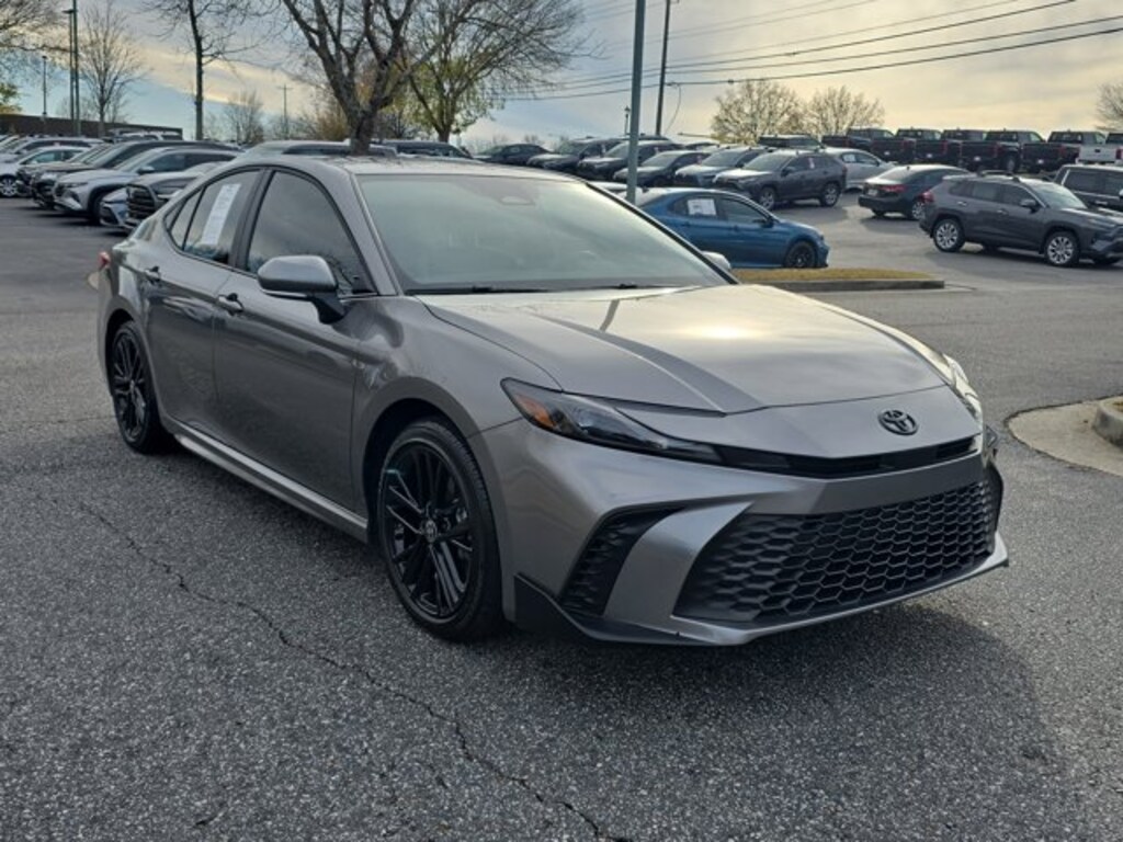 Certified 2025 Toyota Camry SE Sedan