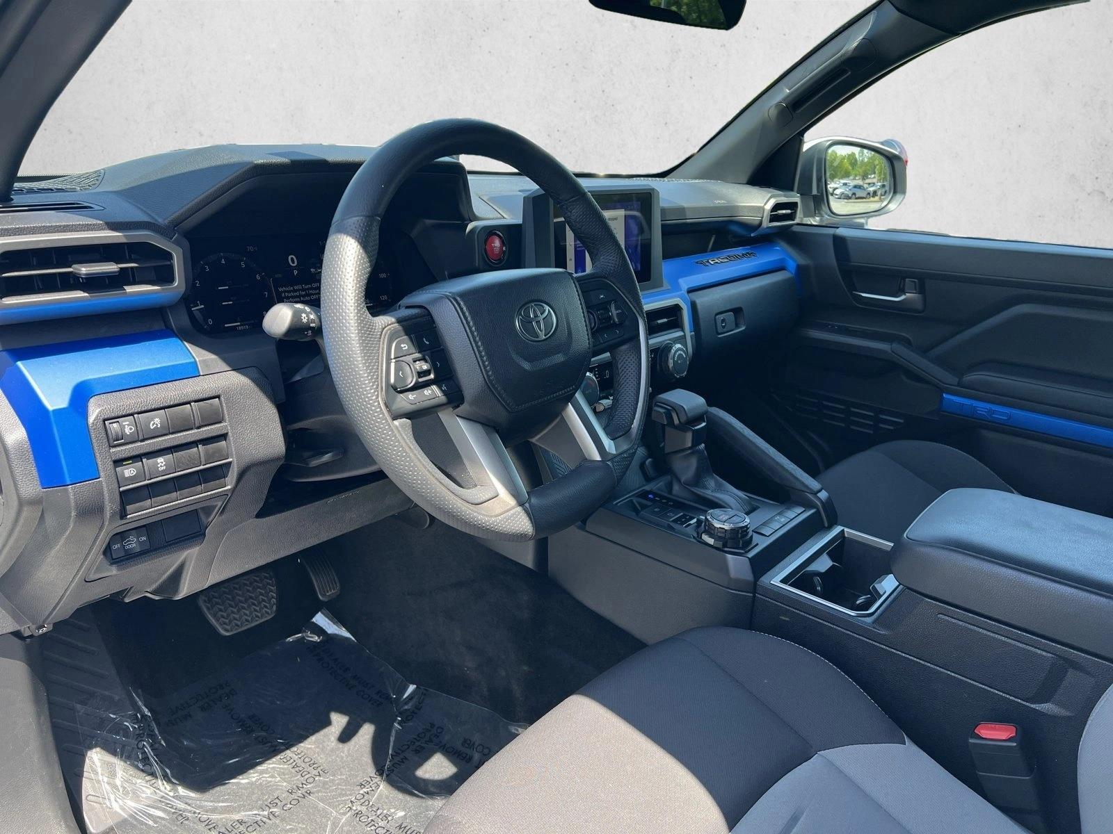 2025 Toyota Tacoma TRD Off Road - Photo 9