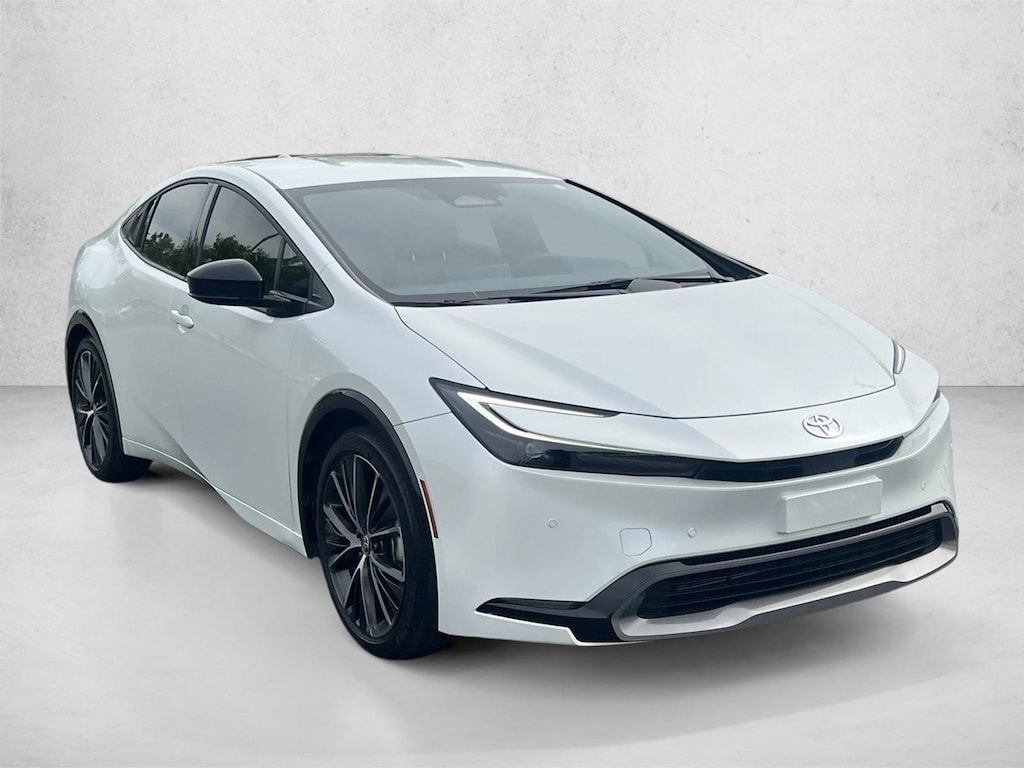 Used 2023 Toyota Prius XLE Hatchback