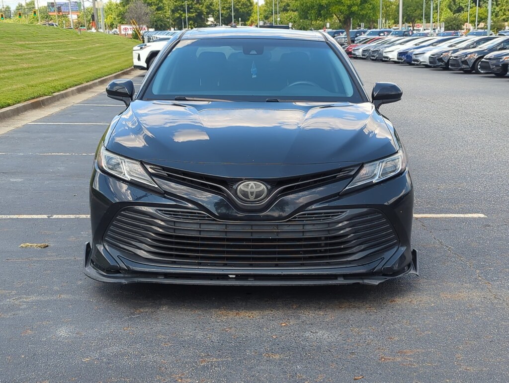 Used 2018 Toyota Camry LE Sedan