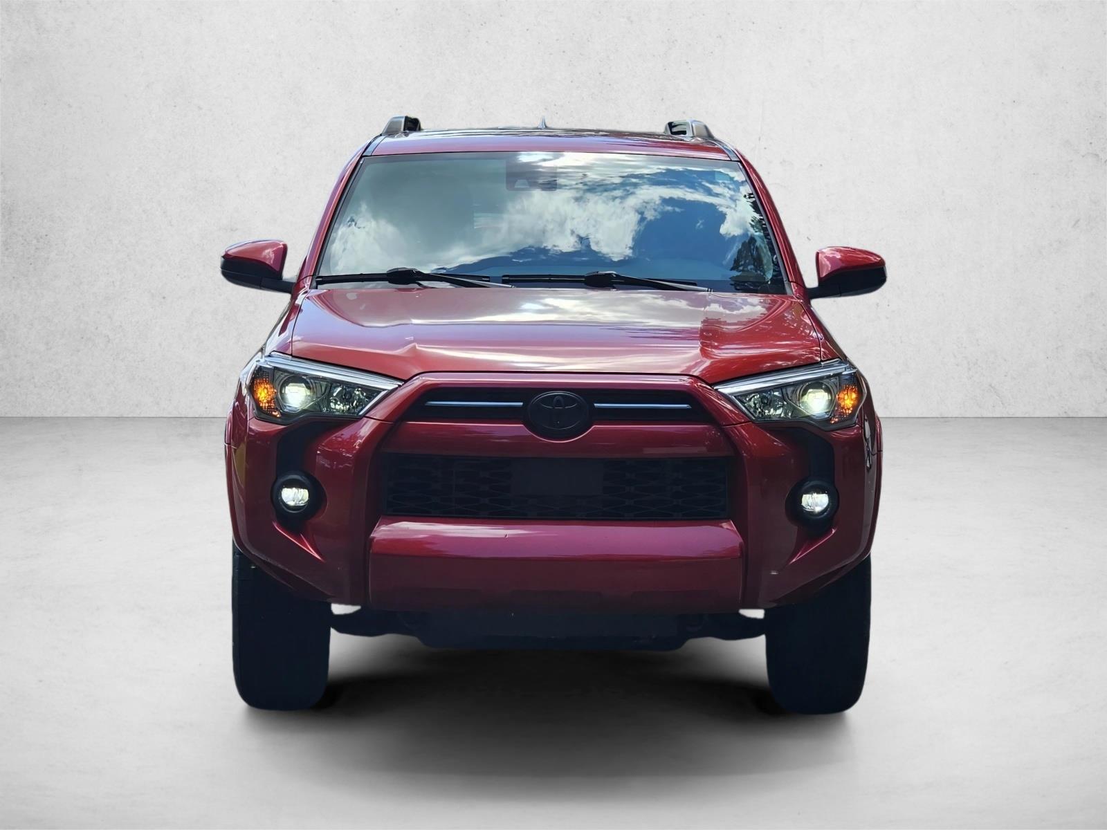 2022 Toyota 4Runner SR5 photo 2