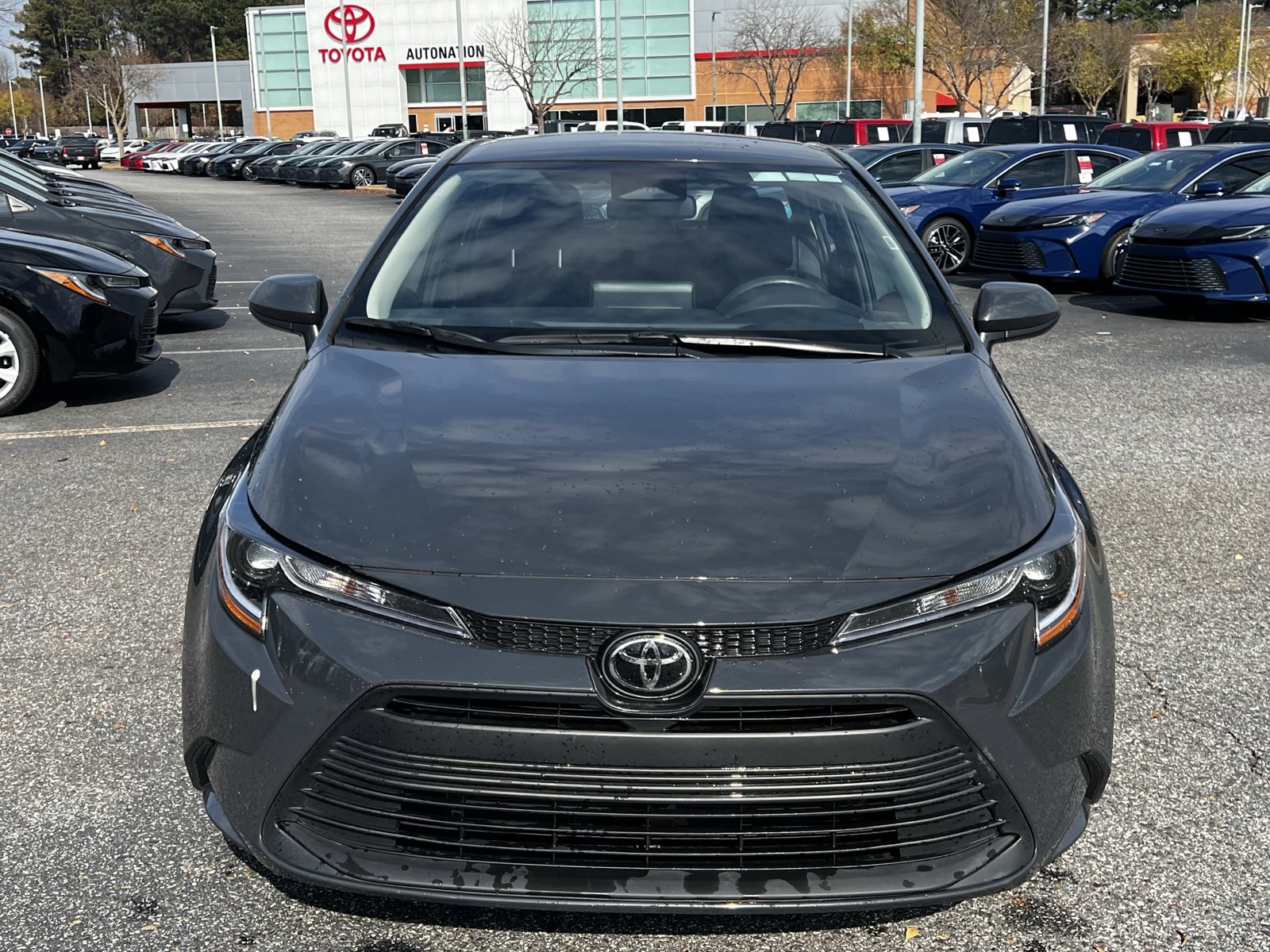 2025 Toyota Corolla LE photo 2