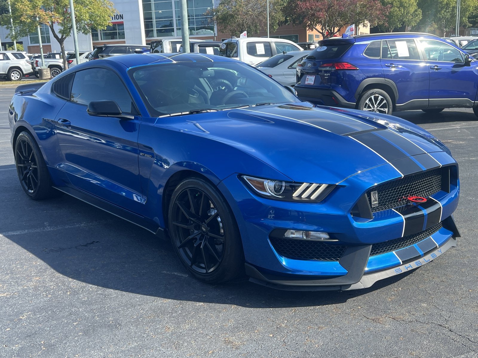 2017 Ford Mustang Shelby photo 3