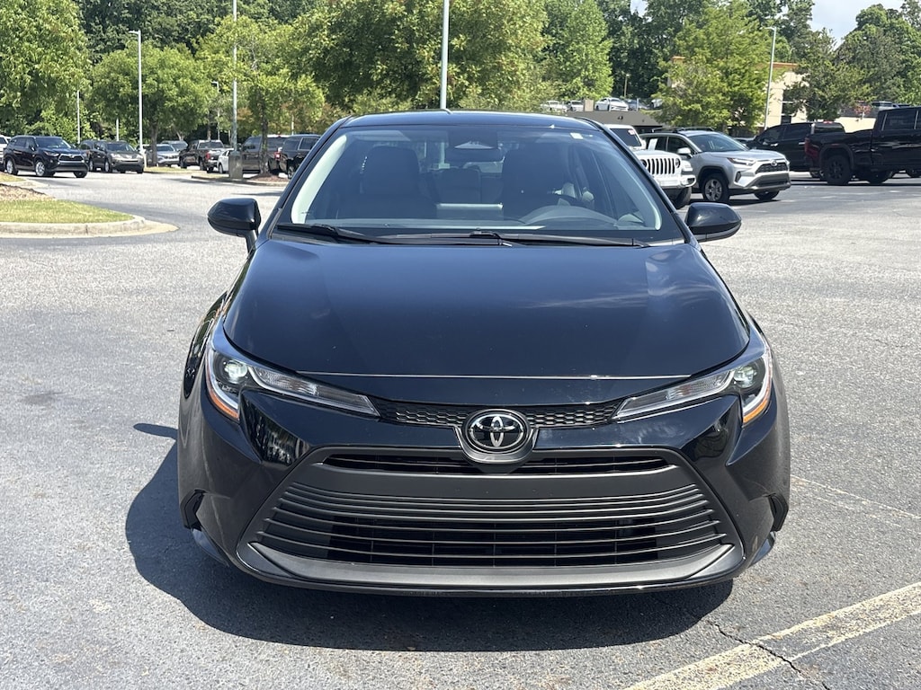 Used 2025 Toyota Corolla LE Sedan