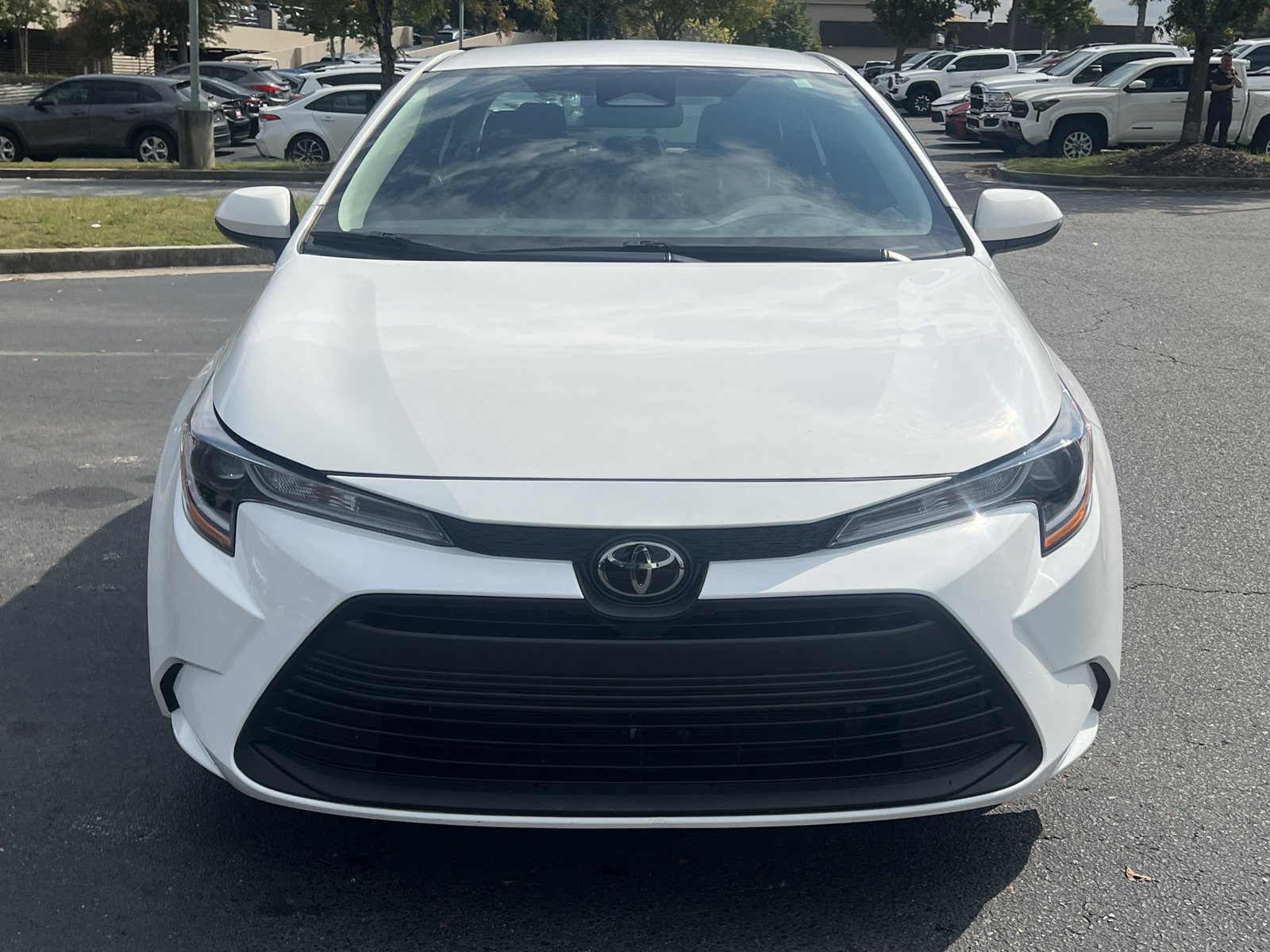 2024 Toyota Corolla LE photo 2