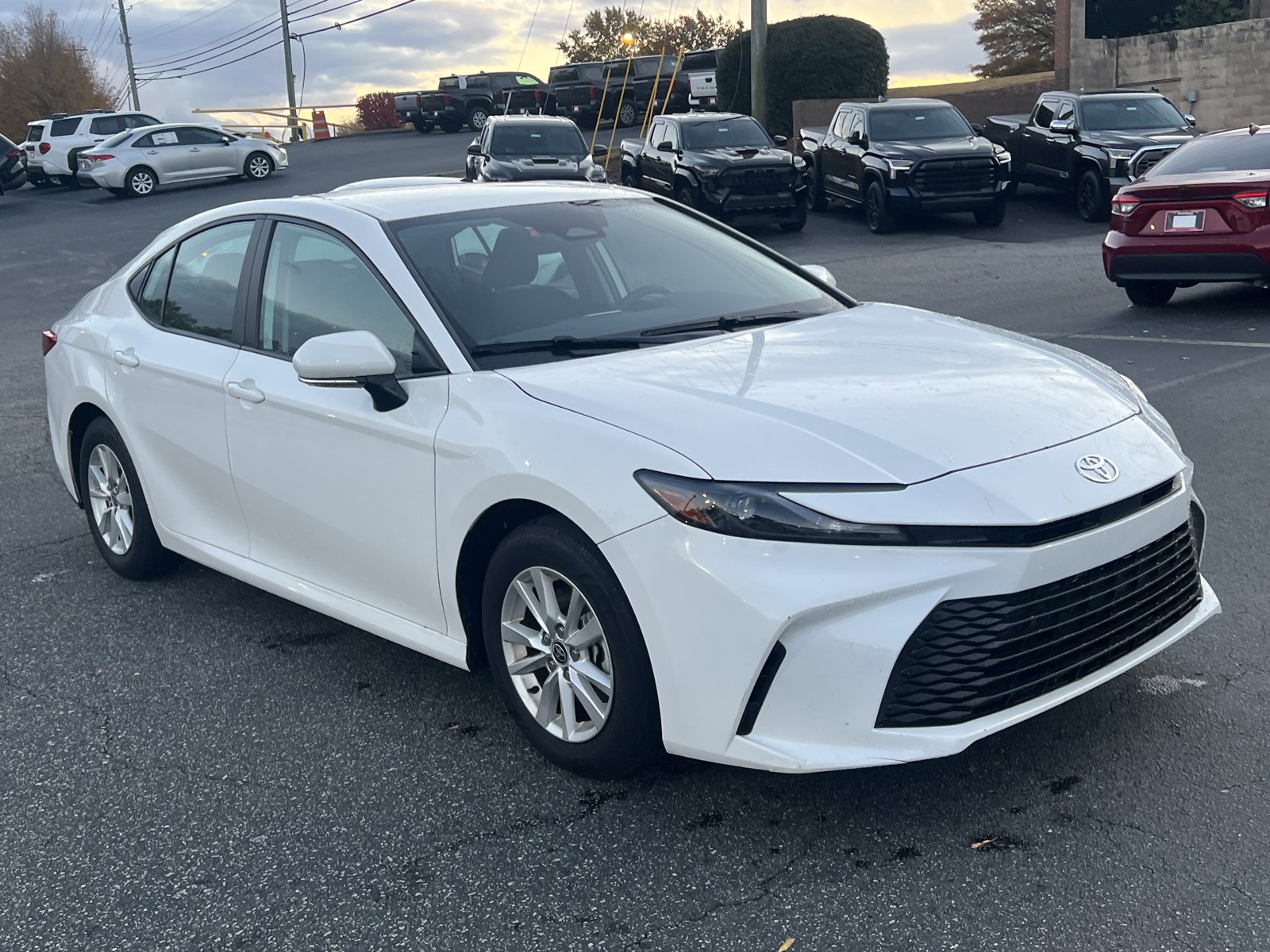 2025 Toyota Camry LE photo 3