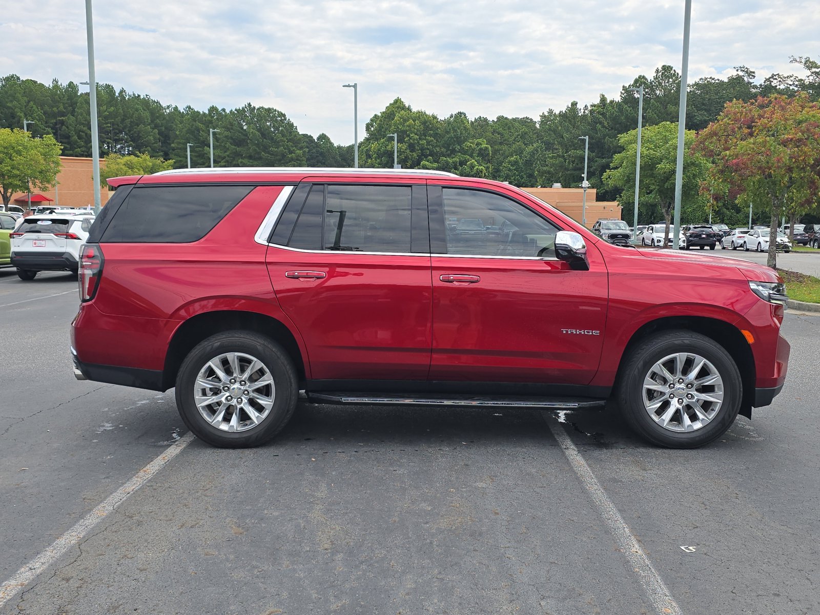 2021 Chevrolet Tahoe Premier photo 4