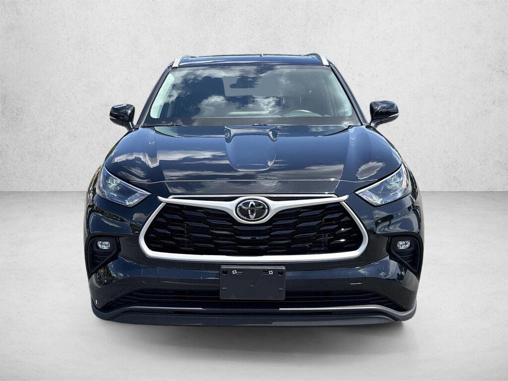 Certified 2026 Toyota Highlander XLE SUV