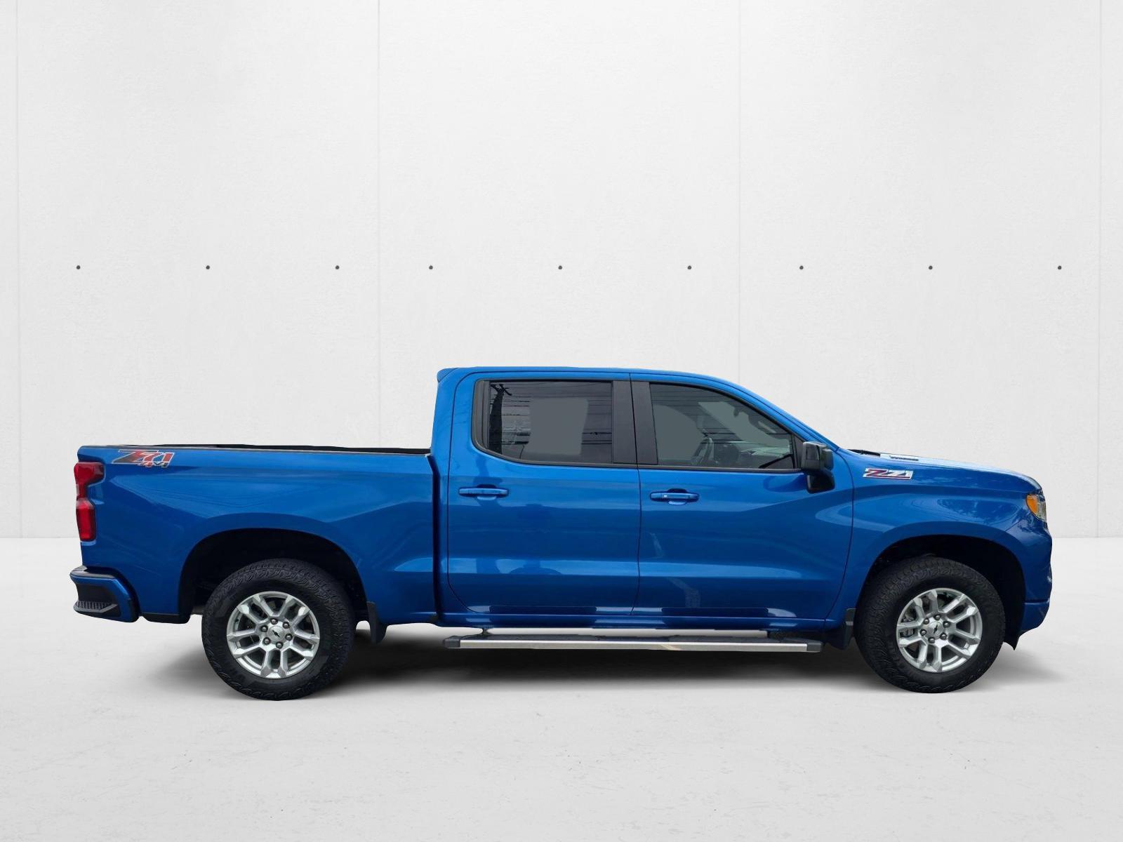 2023 Chevrolet Silverado 1500 RST photo 4