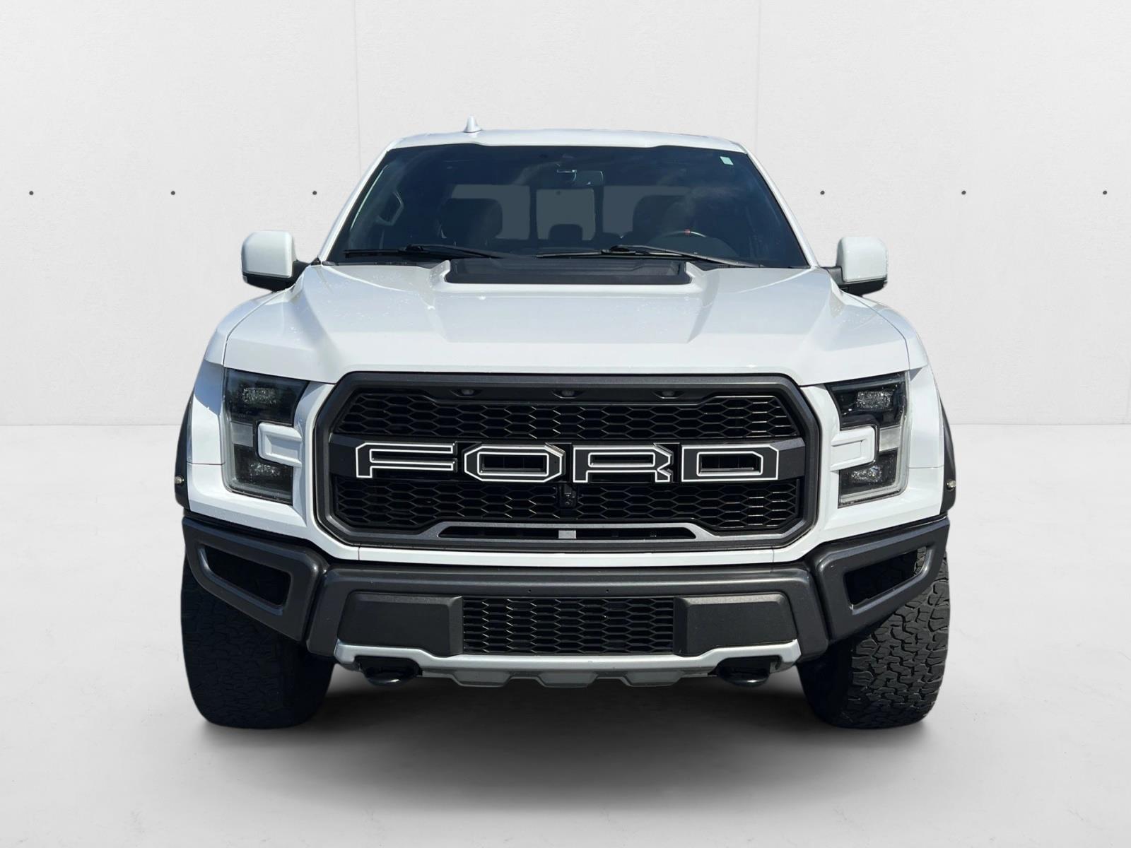 2020 Ford F-150 Raptor photo 2