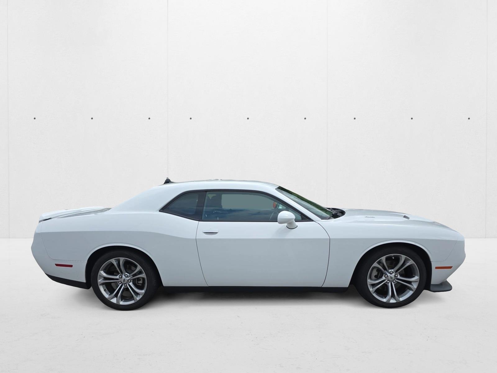 2021 Dodge Challenger R/T photo 4