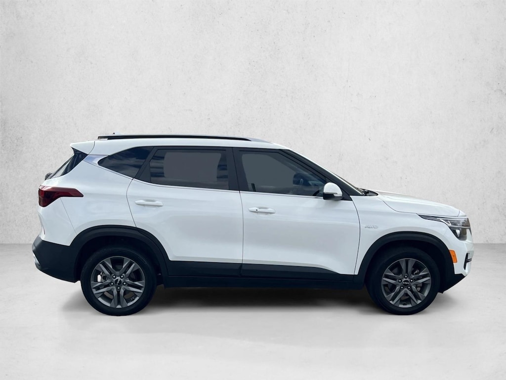 Used 2023 Kia Seltos S SUV