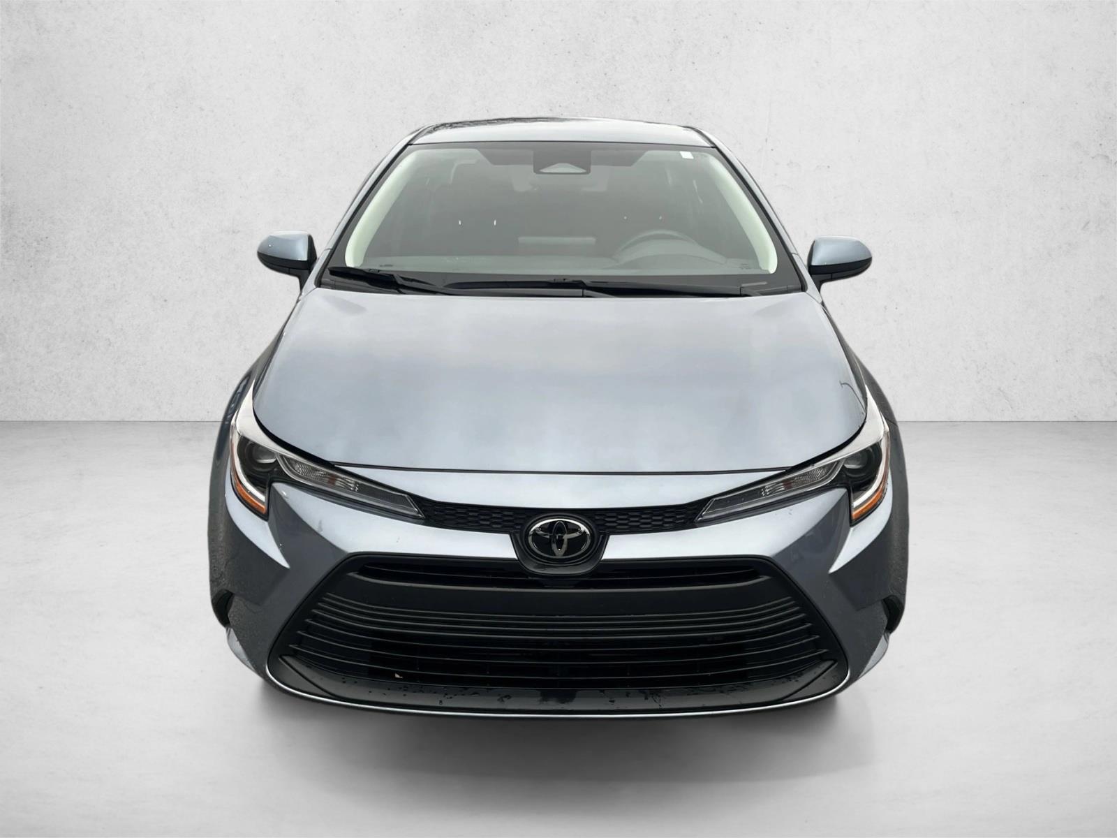 2024 Toyota Corolla LE photo 2