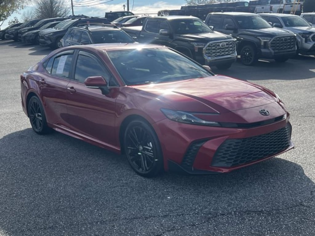 Certified 2025 Toyota Camry SE Sedan